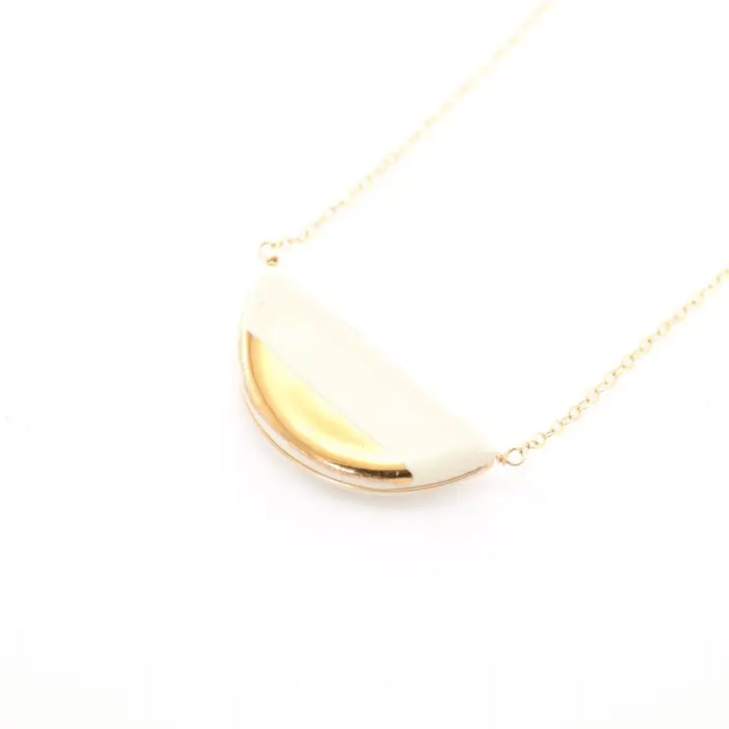 Large Half Pebble Necklace | White/Gold