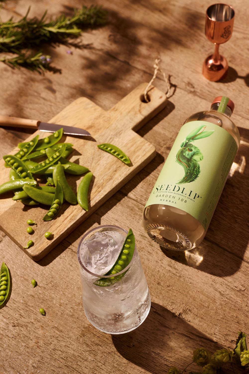 seedlipgarden.jpg
