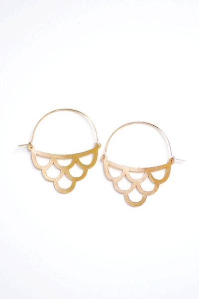 Scallop Wave Hoop Earrings