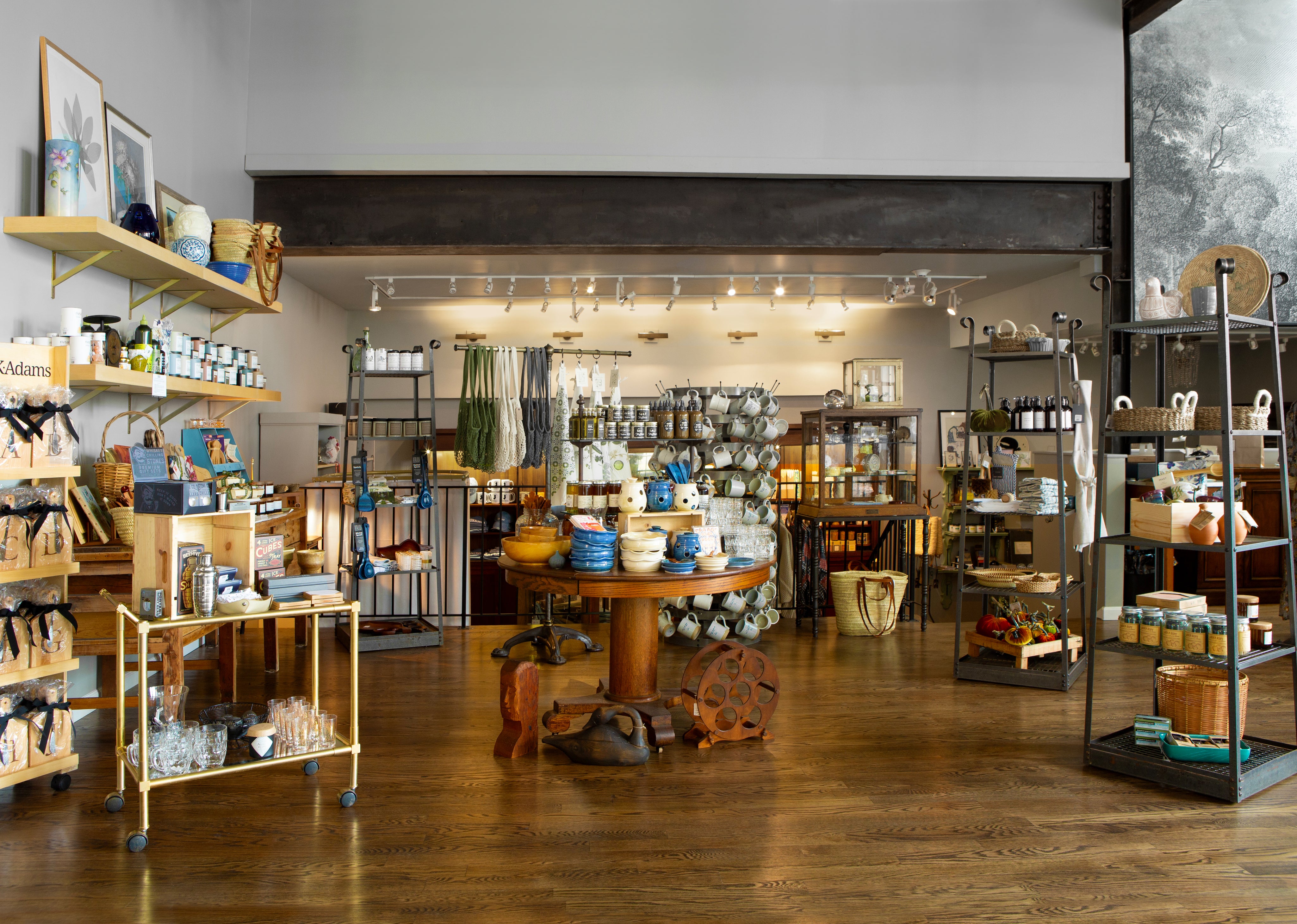 https://www.perchhome.com/cdn/shop/files/2023_118_SHOT_4_40701.jpg?crop=center&height=2921&v=1710169872&width=4100