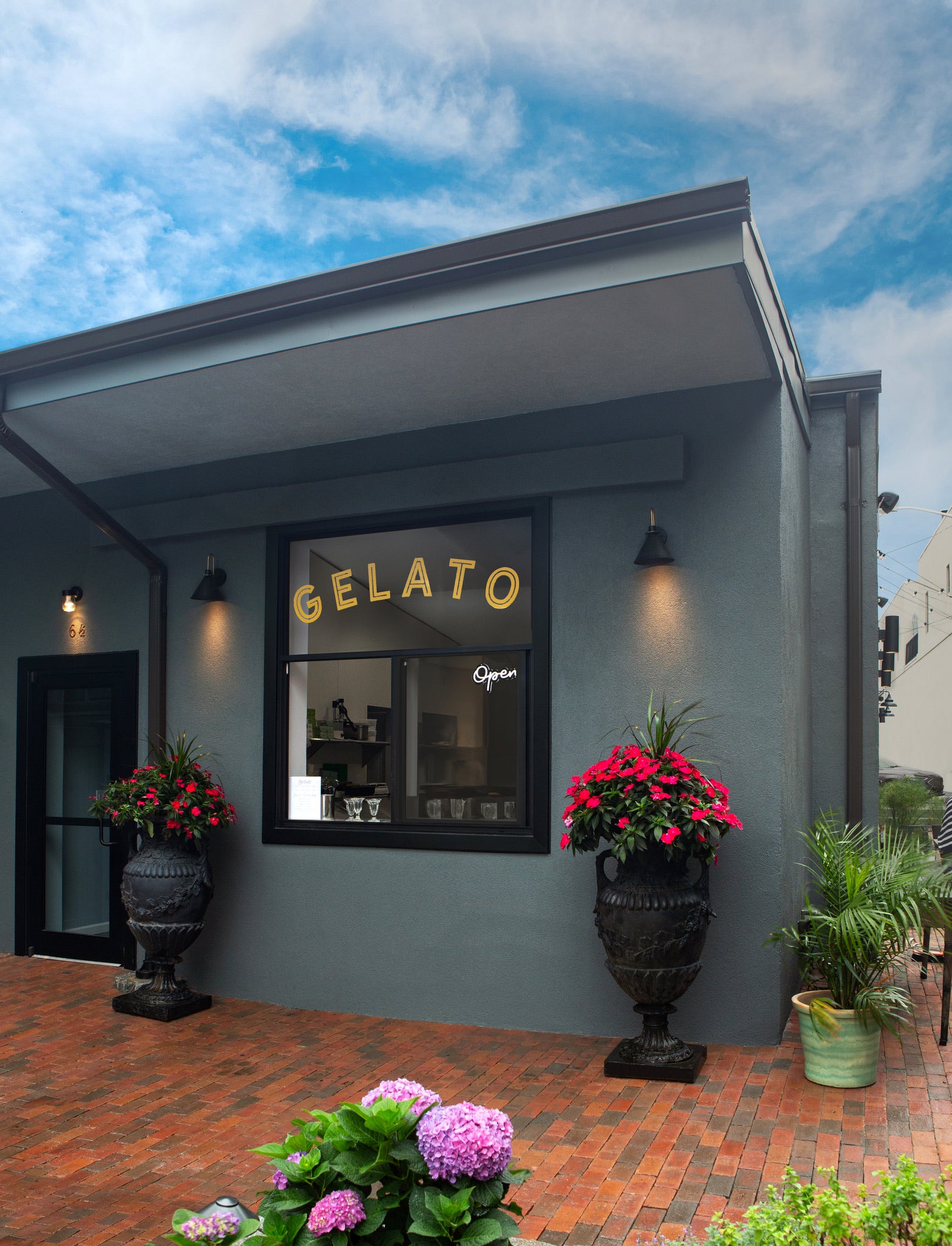 GELATO WINDOW
