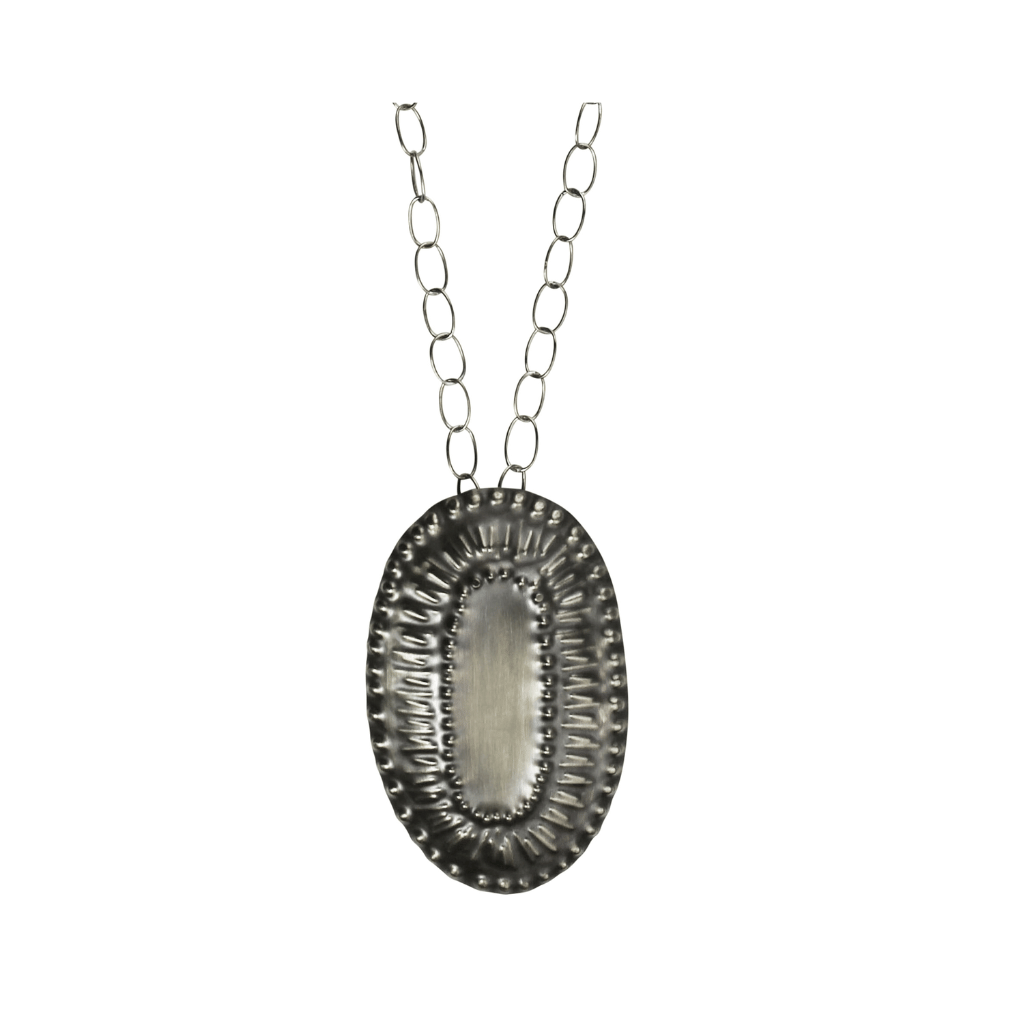 SilverOvalObaraNecklace.png