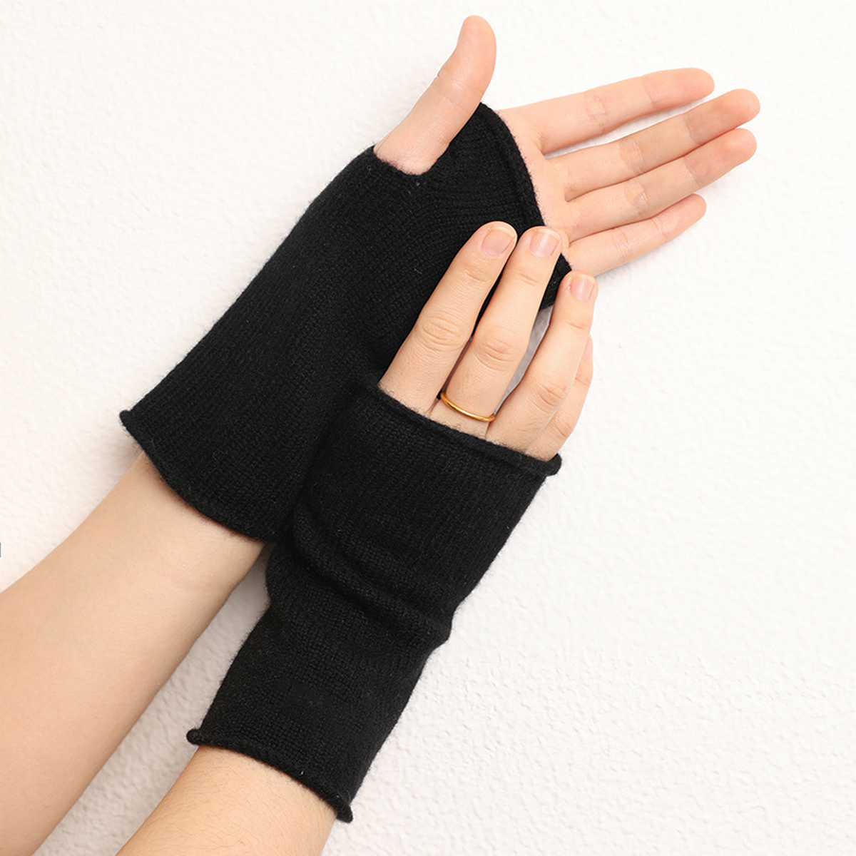 2-in-1 Cashmere Gloves